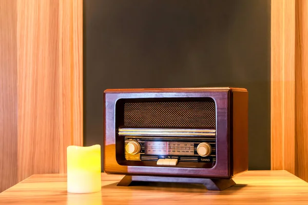 Vintage radio set