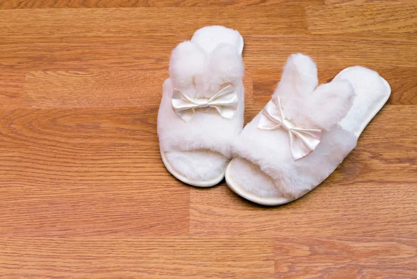 White fluffy slippers — Stock Photo, Image