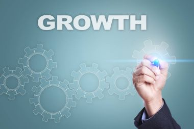 Sanal ekran üzerinde çizim iş adamı. büyüme kavramı