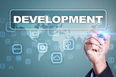 Sanal ekran üzerinde geliştirme kavramı. Yazılım. Kişisel.