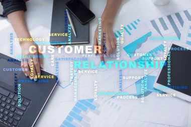 Müşteri ilişkisi yönetimi kavramı. Kelime bulutu.