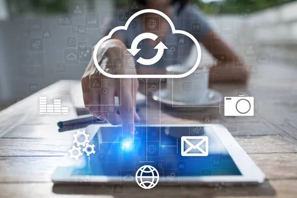 Cloud technology. Data storage. Networking and internet service concept. — Stock Photo, Image