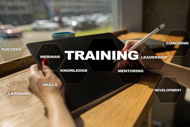 Eğitim ve geliştirme profesyonel büyüme. Internet ve eğitim kavramı.