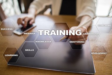 Eğitim ve geliştirme profesyonel büyüme. Internet ve eğitim kavramı.