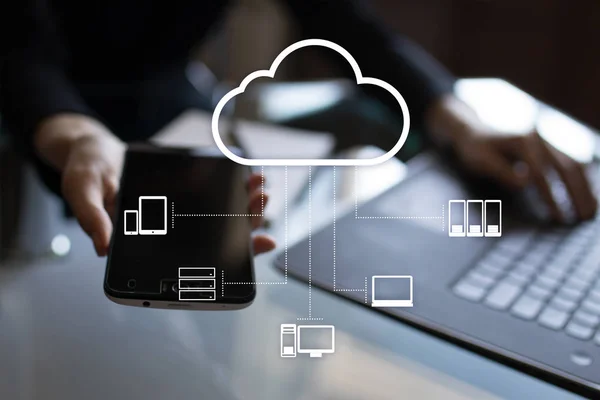 Cloud technologie. Gegevensopslag. Netwerken en internet dienstverleningsconcept. — Stockfoto