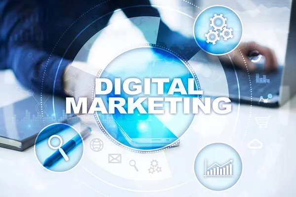 Concetto di tecnologia di marketing digitale. Internet. In linea. SEO. SMM. Pubblicità . — Foto Stock