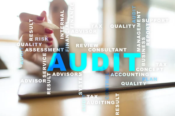 Concepto de negocio de auditoría. Auditor. Cumplimiento. Tecnología de pantalla virtual . — Foto de Stock