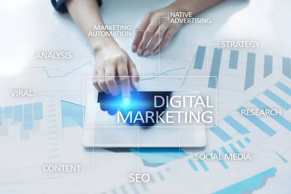 Concepto de tecnología de marketing DIgital. Optimización de motores de búsqueda. SEO. SMM . — Foto de Stock