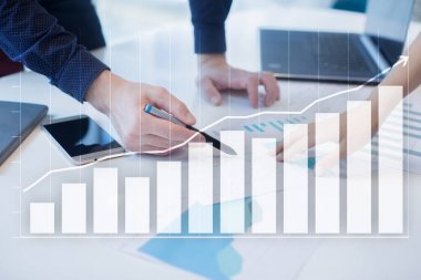 Diyagramlar ve grafikler sanal ekran üzerinde. veri analizi, finansal büyüme kavramı.