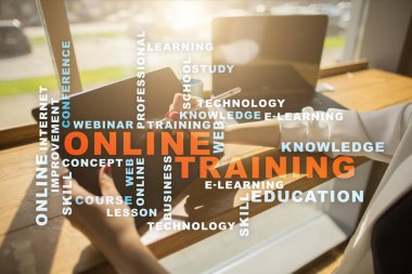 Çevrimiçi eğitim sanal ekran üzerinde. Eğitim kavramı. Kelime bulutu