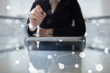 Metin, sanal ekran arka plan ile kutsal kişilerin resmi için şablon. İş kavramı.