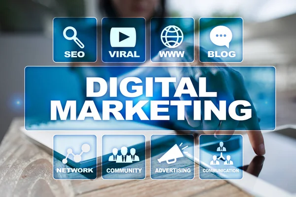 Concepto de tecnología de marketing DIgital. Internet. En línea. SEO. SMM. Publicidad . — Foto de Stock