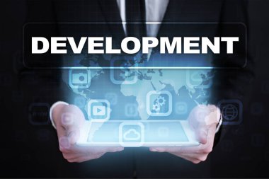 Sanal ekran üzerinde geliştirme kavramı. Yazılım. Kişisel.