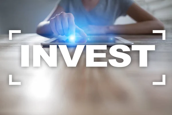 Investeren. Rendement op investeringen. Financiële groei. Technologie en business concept. — Stockfoto