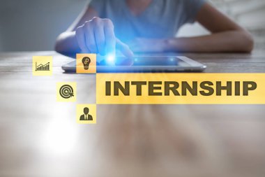 Sanal ekran staj metni. İş, eğitim ve Internet kavramı.