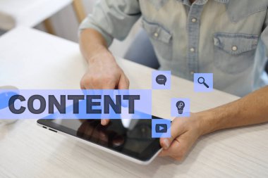 Sanal ekran içerik metni. İş kavramı, teknoloji ve internet.