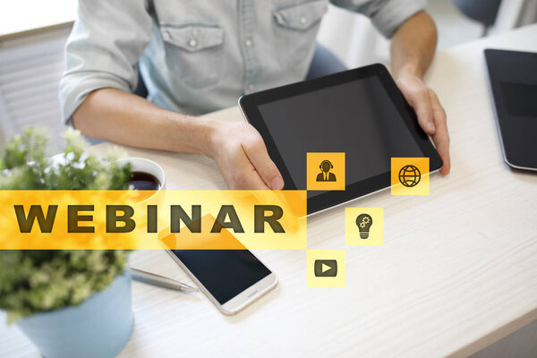 Вебинар. Электронное образование, концепция онлайн-образования. Личное развитие. Виртуальный экран
.