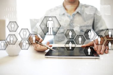 İnsan kaynakları yönetimi, insan kaynakları, işe alım, liderlik ve ekip oluşturma. İş ve teknoloji kavramı.