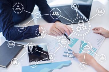 Çok. Şeylerin Internet. Otomasyon ve modern teknoloji kavramı.