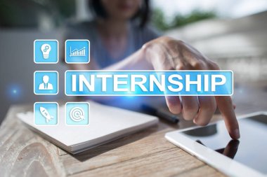 Sanal ekran staj metni. İş, eğitim ve Internet kavramı. 