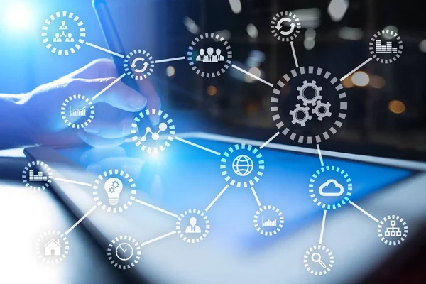 Çok. Şeylerin Internet. Otomasyon ve modern teknoloji kavramı.