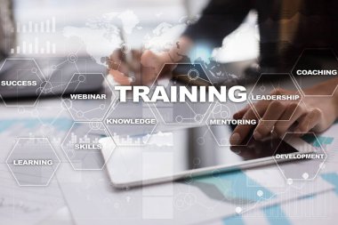 Eğitim ve geliştirme profesyonel büyüme. Internet ve eğitim kavramı.