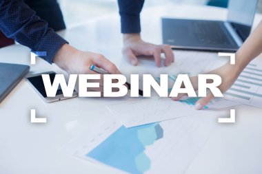 Webinar. E-eğitim, Online Eğitim kavramı. Kişisel gelişim. Sanal ekran.