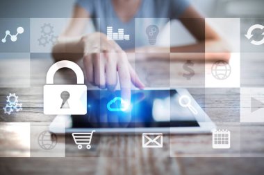 Sanal ekran üzerinde veri koruma ve siber güvenlik kavramı.