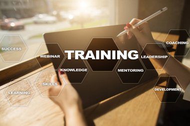 Eğitim ve geliştirme profesyonel büyüme. Internet ve eğitim kavramı.