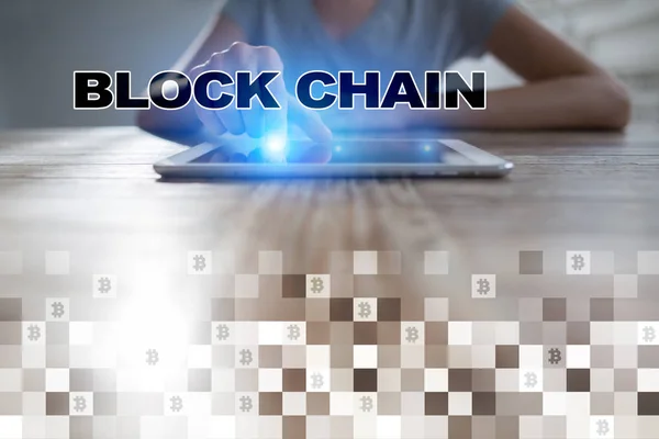 Blockchain teknoloji kavramı. Internet para transferi. Cryptocurrency. — Stok fotoğraf