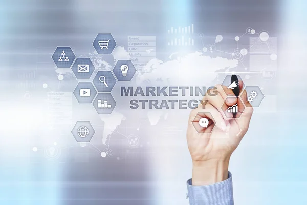 Concepto de estrategia de marketing en pantalla virtual. Concepto de Internet, publicidad y tecnología digital. Crecimiento de ventas . — Foto de Stock