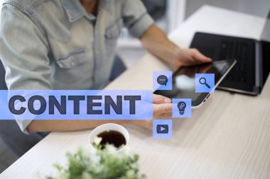 Sanal ekran içerik metni. İş kavramı, teknoloji ve internet. 