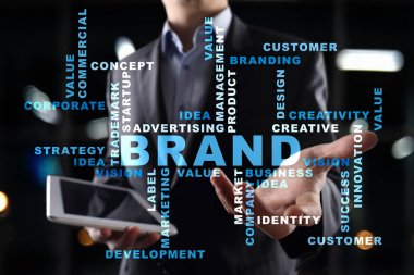 Marka kavramı sanal ekran üzerinde. İş kavramı. Kelime bulutu.