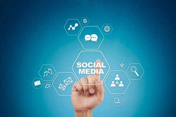 Szociális média koncepció a virtuális képernyőn. SMM. Marketing. Kommunikáció és az internet technológia. — Stock Fotó
