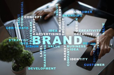 Marka kavramı sanal ekran üzerinde. İş kavramı. Kelime bulutu.