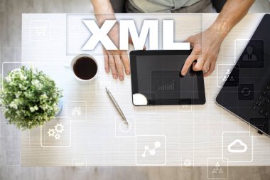 XML Web geliştirme. Internet ve teknoloji kavramı.