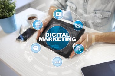 Dijital Pazarlama teknoloji kavramı. Internet. Online. Arama Motoru Optimizasyonu. SEO. SMM. reklam.