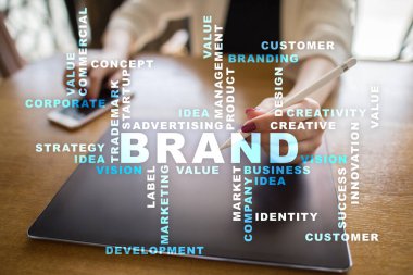 Marka kavramı sanal ekran üzerinde. İş kavramı. Kelime bulutu.