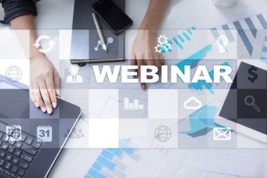 Webinar. E-eğitim, Online Eğitim kavramı. Kişisel gelişim. Sanal ekran.