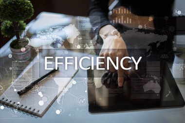 Verimlilik büyüme kavramı. İş ve teknoloji. Sanal ekran.