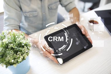 CRM. müşteri ilişki yönetim kavramı. Müşteri Hizmetleri ve ilişki.