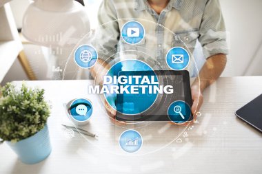 Dijital Pazarlama teknoloji kavramı. Internet. Online. Arama Motoru Optimizasyonu. SEO. SMM. reklam.
