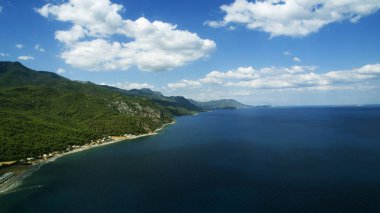 yukarıda alepochori Yunanistan Hava bulutlu sahil