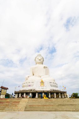 Bitmemiş Tapınağı büyük Buda.