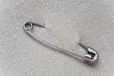 PIN dokulu kumaş sabitlendiği.