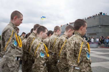Kiev, Ukrayna 9 Mayıs 2016: Çocuk İkinci Dünya Savaşı kurbanları anısına.