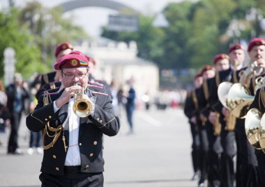 Kiev, Ukrayna 9 Mayıs 2016: insanlar Ukrayna Bağımsızlık günü kutluyor