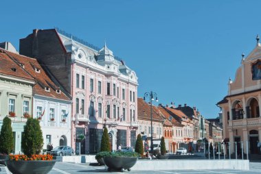 BRASOV, ROMANIA - AUGUST 1, 2017: Council Square in Brasov a cen