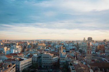 Valencia, İspanya - 31 Ocak 2016: Va panoramik manzaralı akşam