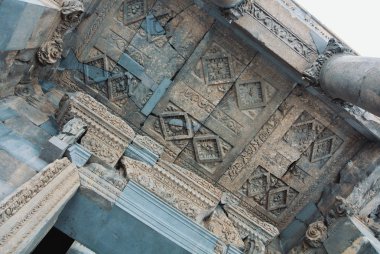 Garni, Ermenistan - 31 Aralık 2016: Earthqua yakın çekim detayları